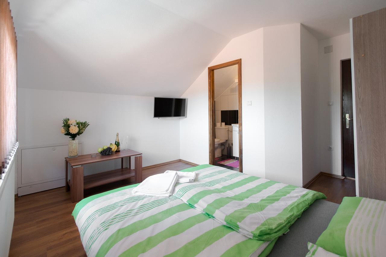 Guesthouse Vila Puzic Баня-Лука Экстерьер фото